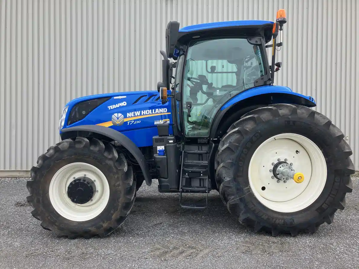 Photo de la Galerie 2 pour 2022 New Holland T7.230 CVT 50KM/H Tracteur