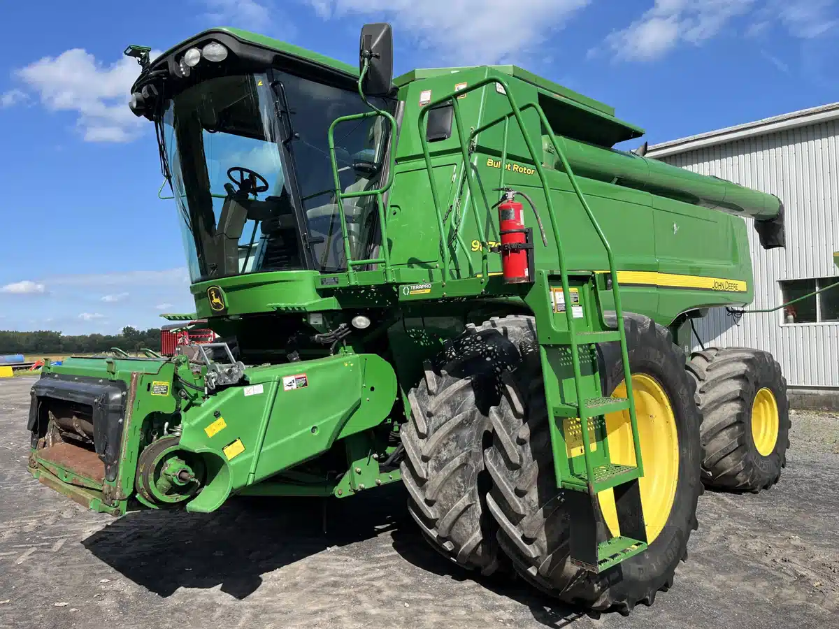 Gallery image 1 for 2009 John Deere 9870 STS & 1293 Combine