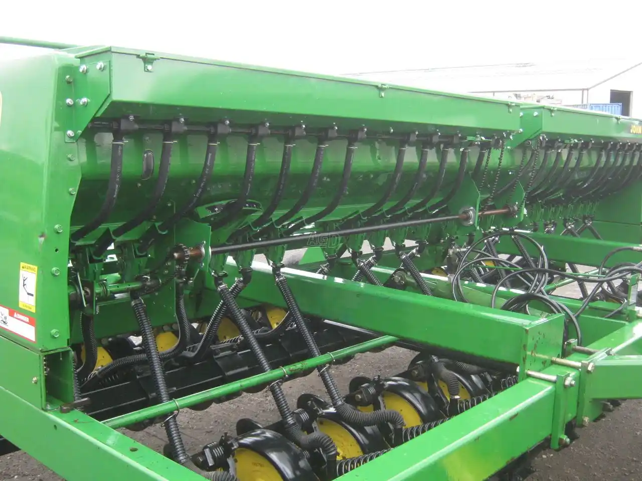 Gallery image 2 for Unspecified Grass Boxes Drill