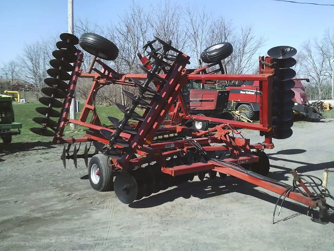 Gallery image 2 for Used Case IH 3900 Disc