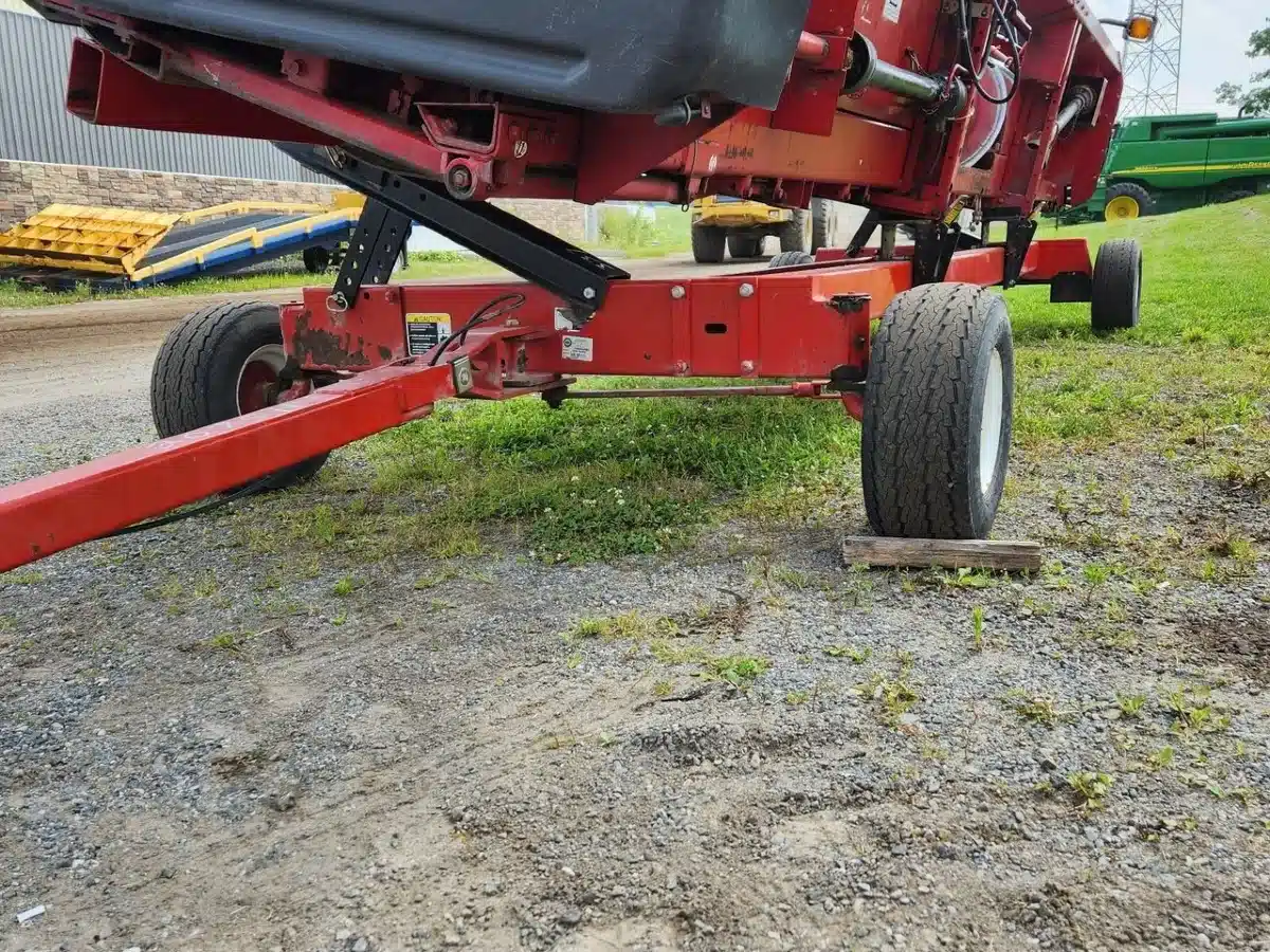 Gallery image 1 for Used Unverferth HT25 Header Cart