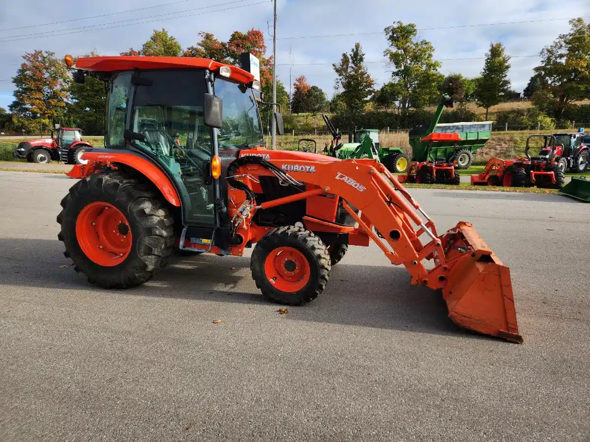 Gallery image 2 for Used 2015 Kubota L4060HST Tractor