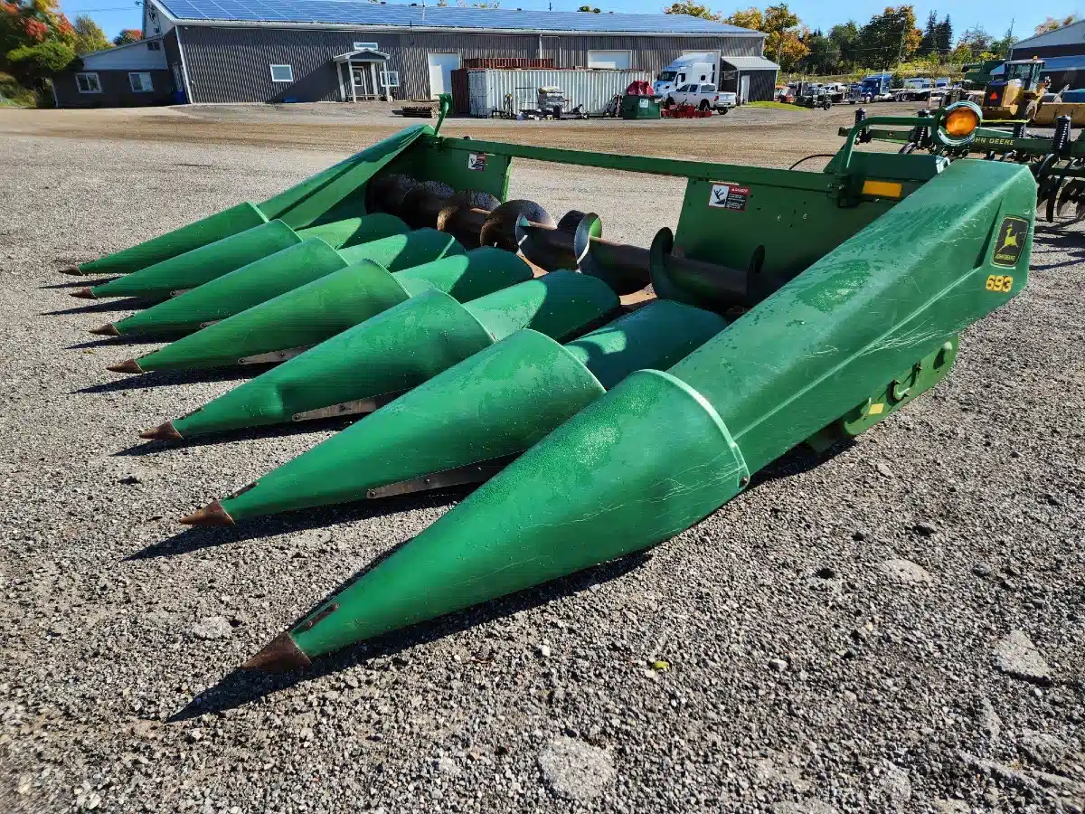 Gallery image 1 for Used John Deere 693 Header - Row Crop