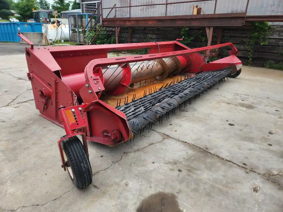 Gallery image 2 for Used Case IH 1015 Header - Pickup