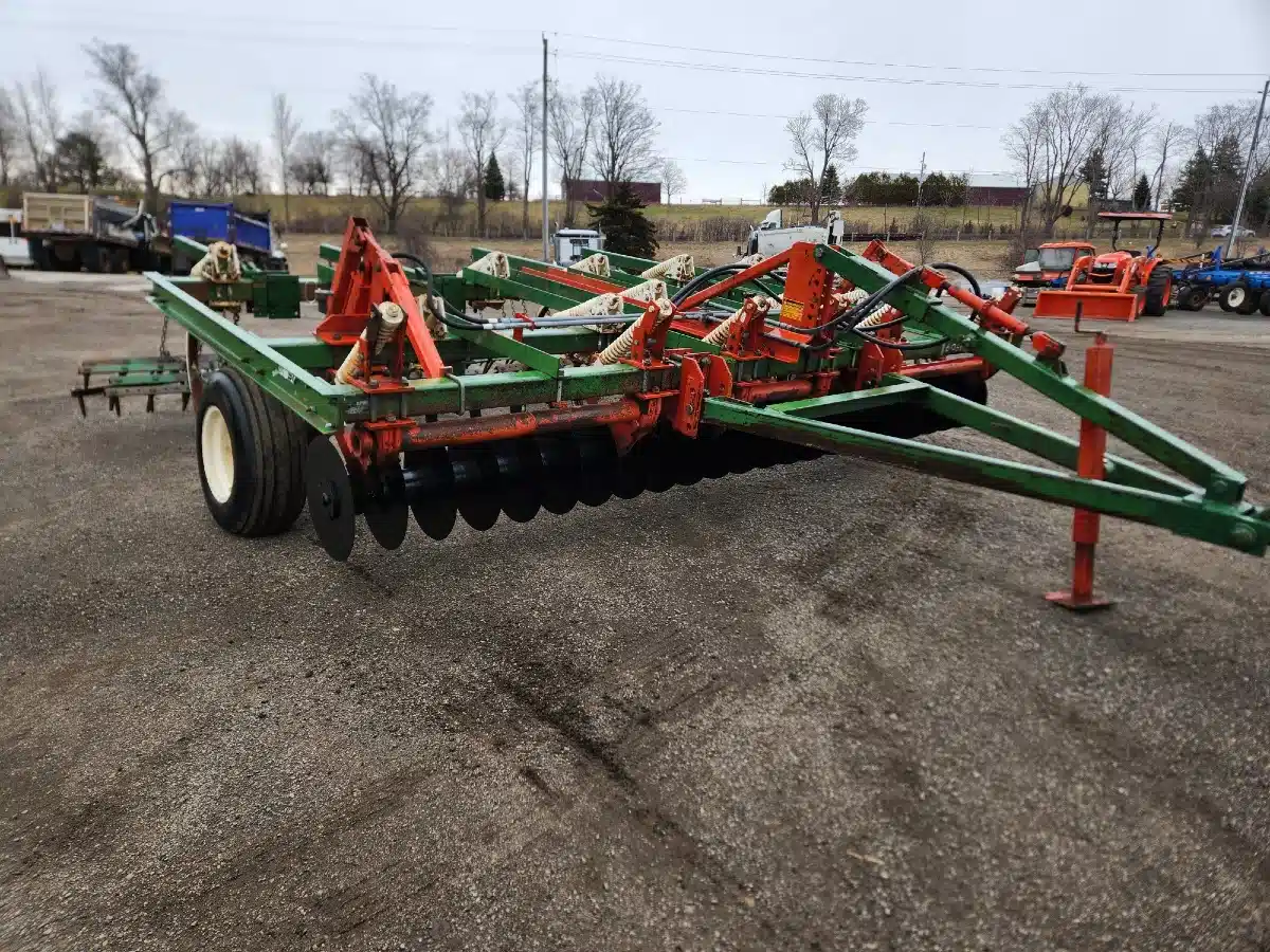 Glencoe SS11 Chisel Plow
