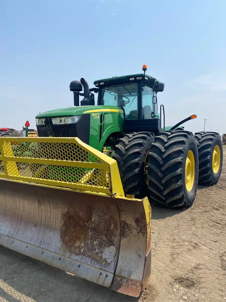 Gallery image 1 for Used 2014 John Deere 9560R Tractor
