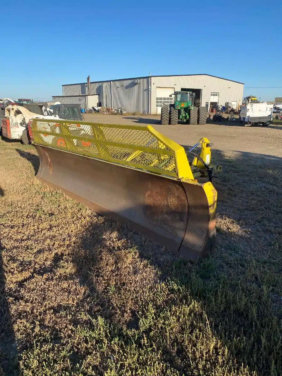 Gallery image 2 for Used 2014 Degelman 6900 Blade