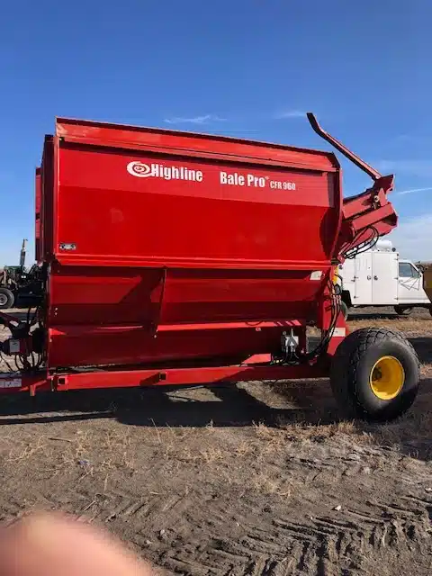 Gallery image 1 for Used 2016 Highline CFR960 Bale Feeder