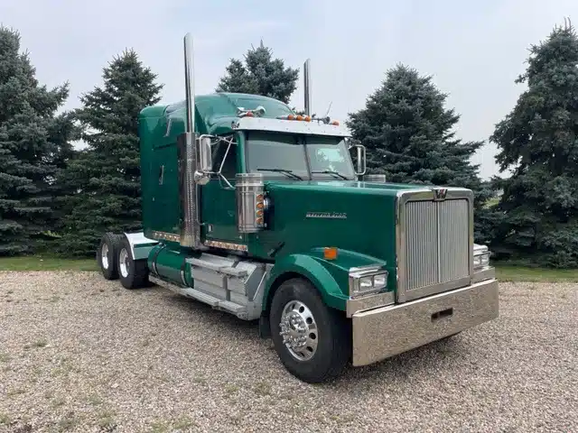 Used 2013 Western Star 4900EX Semi-Truck