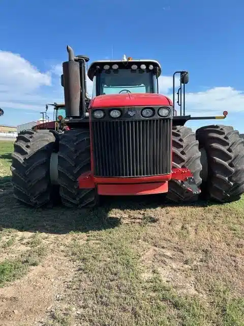 Gallery image 2 for 2013 Versatile 500 Tractor