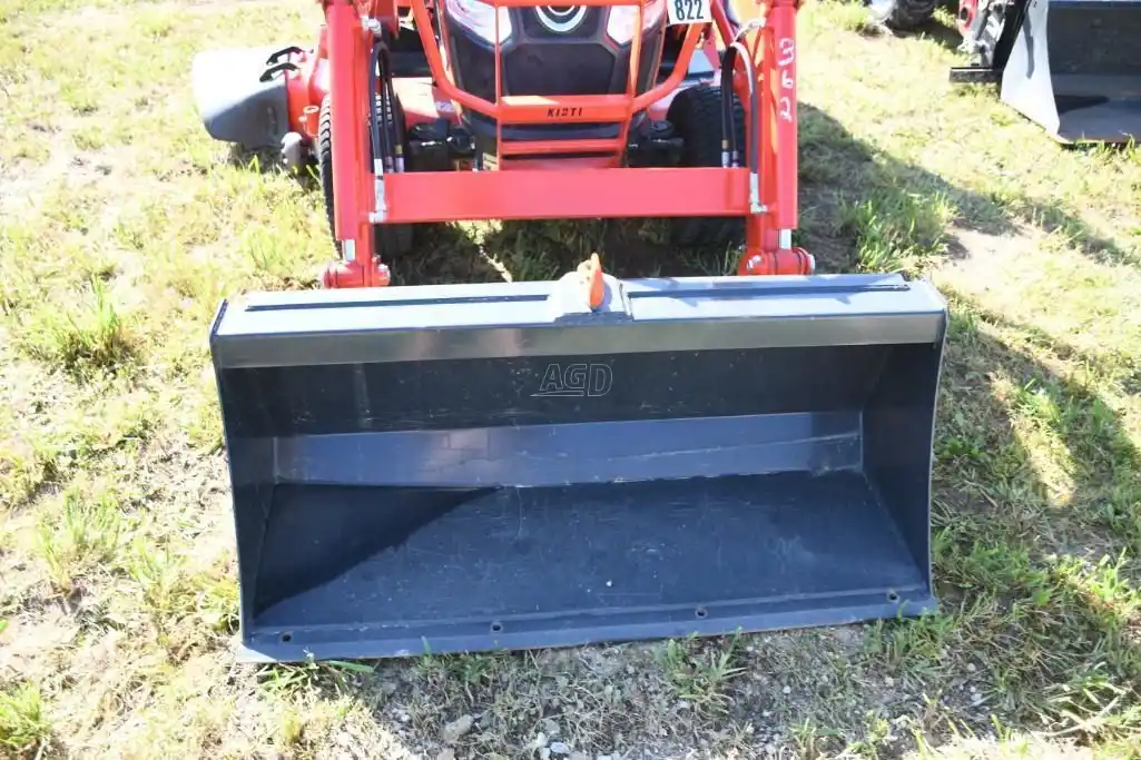 Gallery image 2 for Kioti CS2220 Tractor