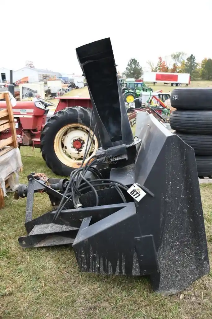 Gallery image 2 for Used 7 FRONT Snow Blower