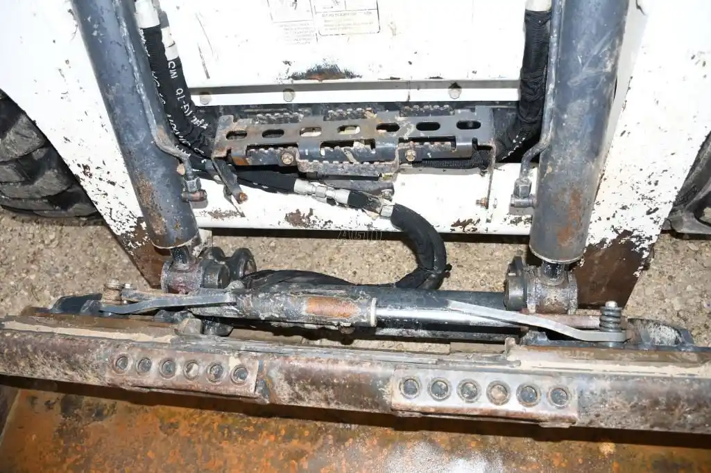 Gallery image 2 for Used Bobcat S740 Skid Steer