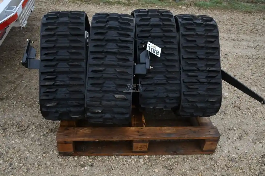 Gallery image 2 for Used KUBOTA TRACKS Tracks