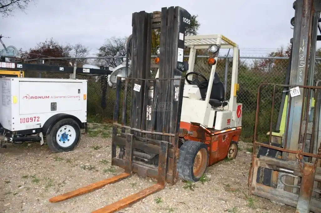 Gallery image 1 for Used Nissan CPH02A25PV Forklift