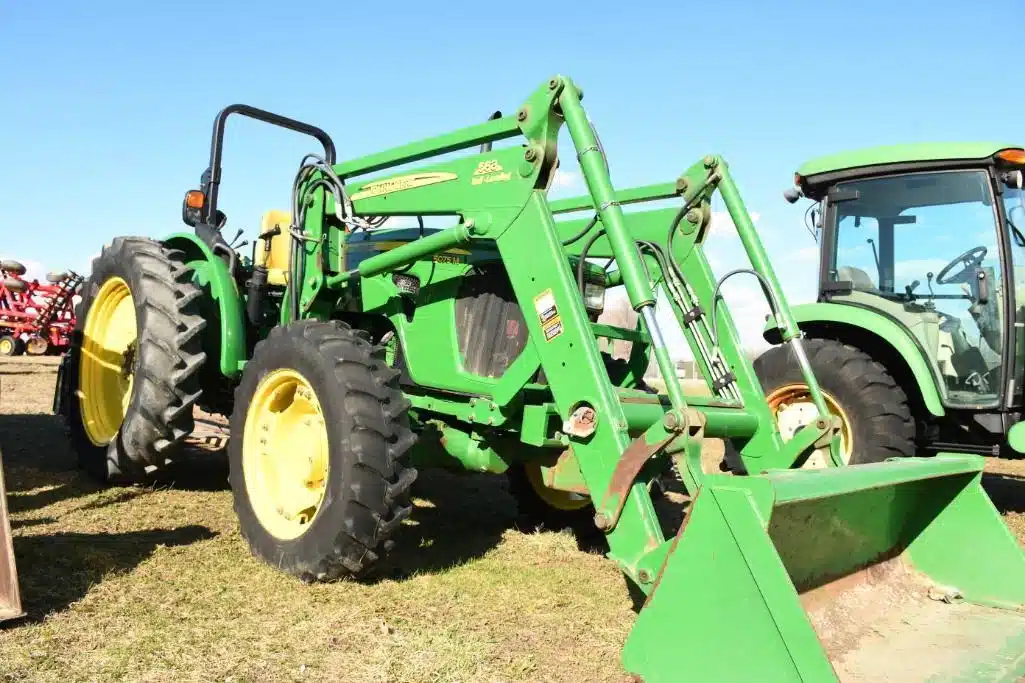 Used John Deere 5075M Tractor | AgDealer