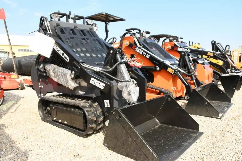New 2024 AGT INDUSTRIAL KTT23 Skid Steer AgDealer