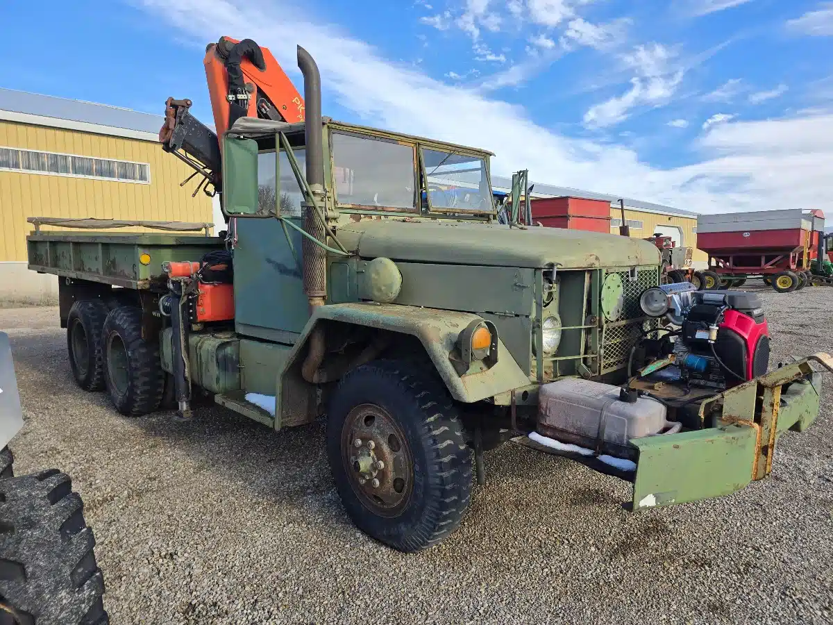 Gallery image 2 for 1969 STUDEBAKER 6X6 Truck - Service