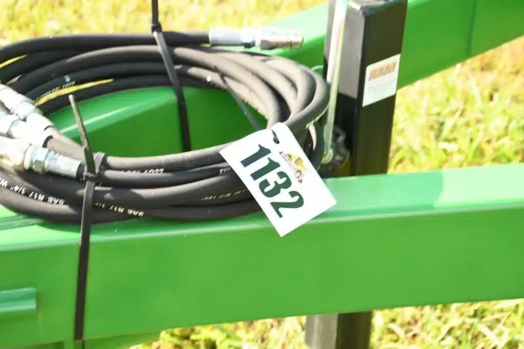 Gallery image 2 for New John BM Mfg Ltd. T-1200DB DIRT BOSS Trailer - Dump