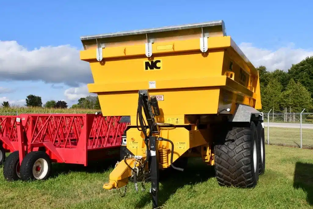 Gallery image 2 for New NC Engineering NC-320 Trailer - Dump