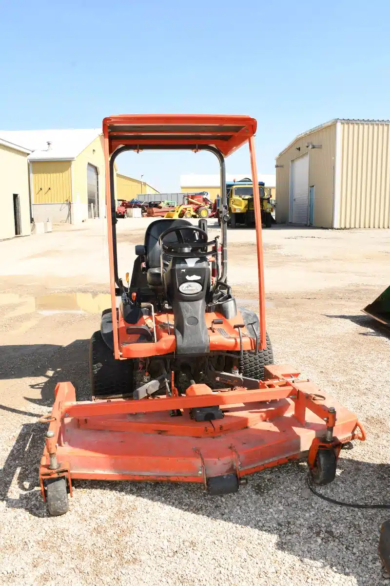 Gallery image 2 for Used Kubota F2690 Mower - Front Deck