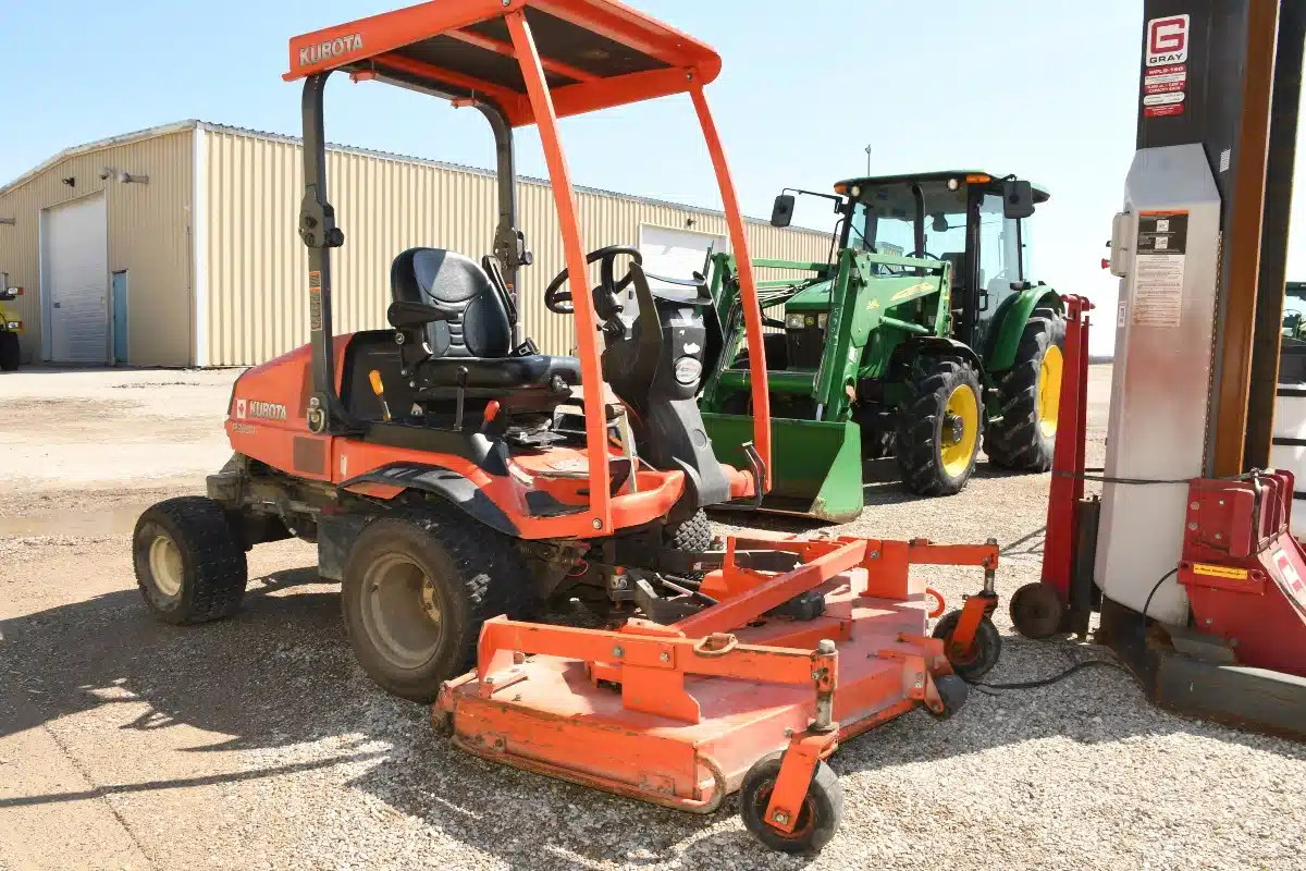 Gallery image 1 for Used Kubota F2690 Mower - Front Deck
