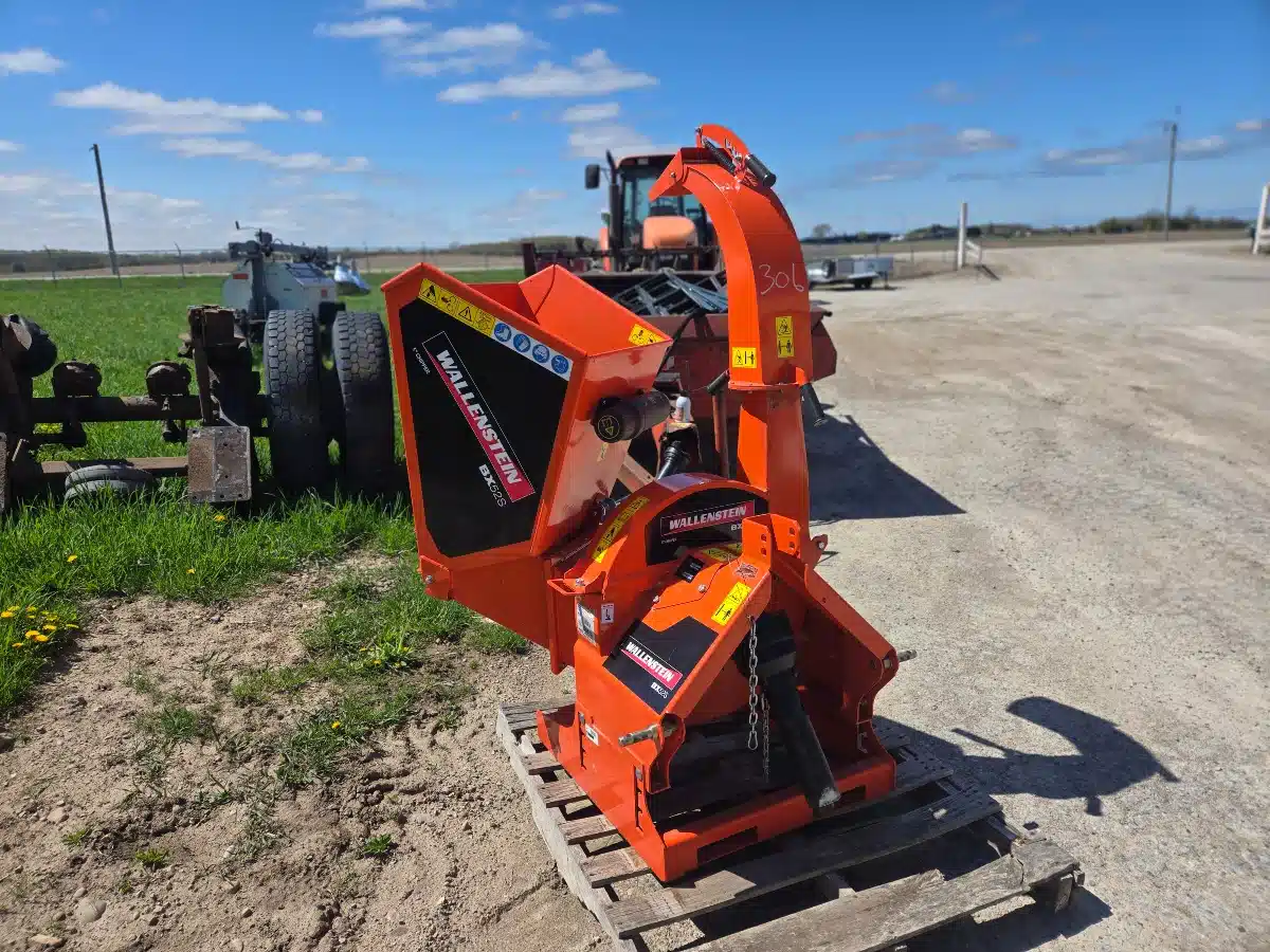 Gallery image 1 for New 2022 Wallenstein BX52S Wood Chipper