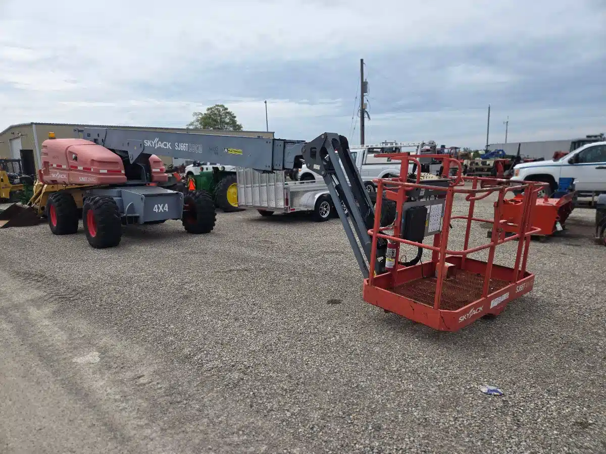 Gallery image 1 for Used 2013 SkyJack SJ66T Boom Lift