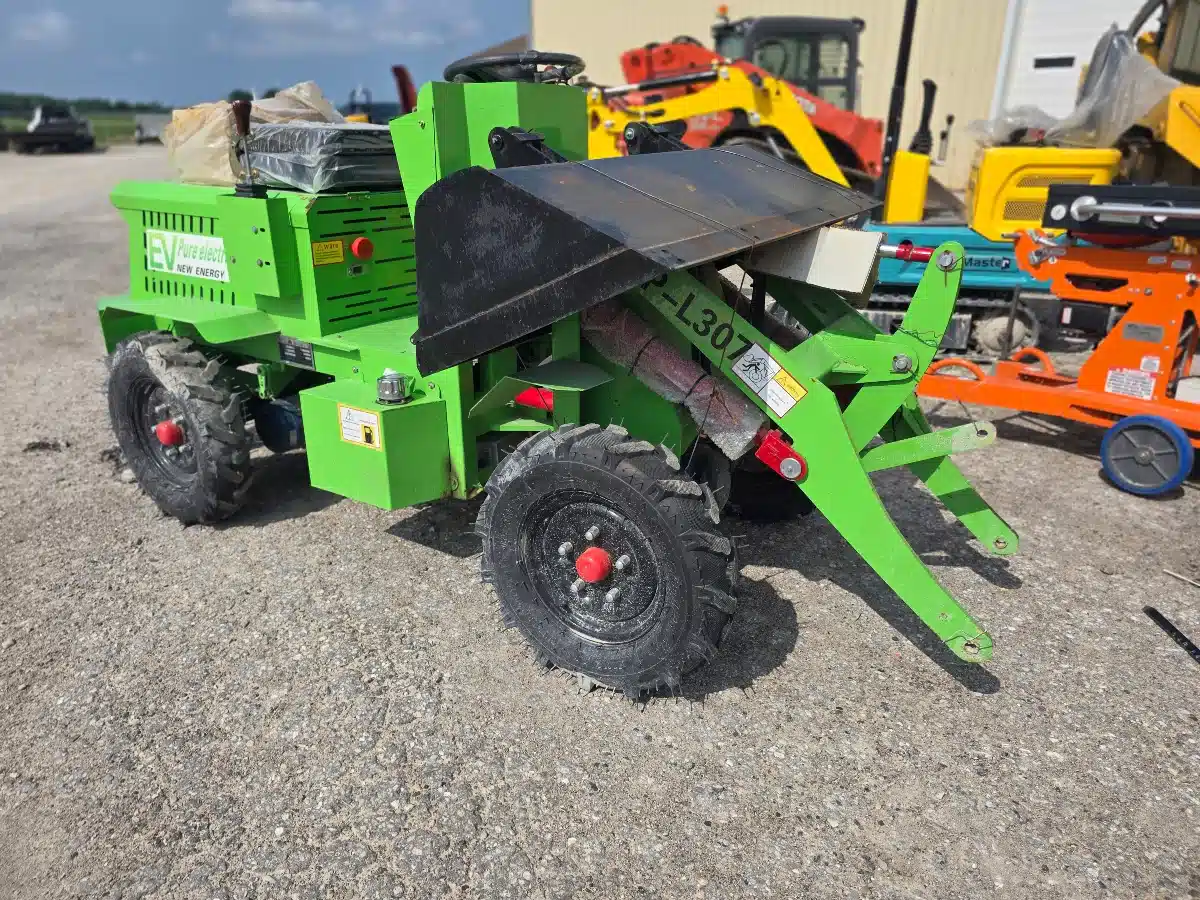 Gallery image 1 for New 2024 MACHPRO MP-L307 Wheel Loader