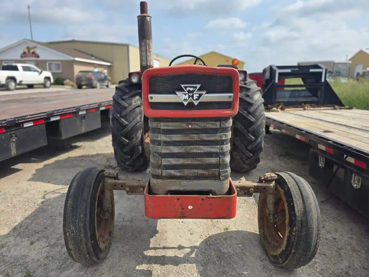 Gallery image 2 for Used Massey Ferguson 175 Tractor