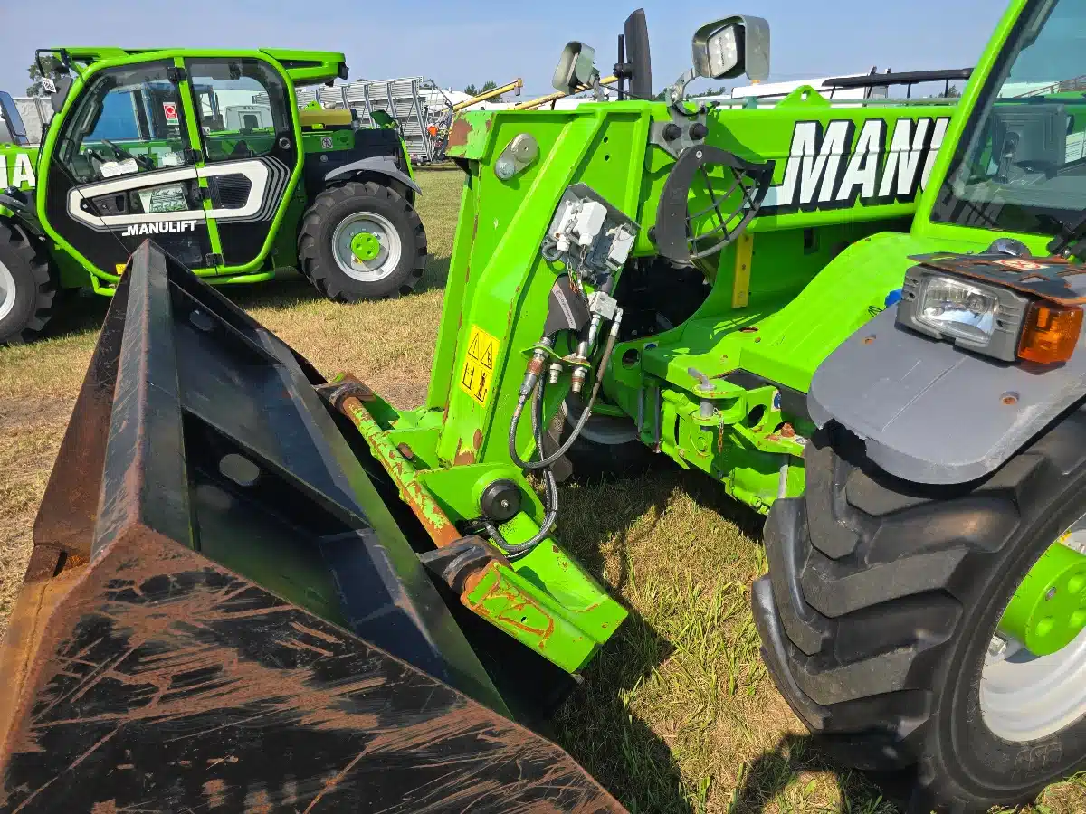 Gallery image 2 for Used Merlo TF33.7 TeleHandler