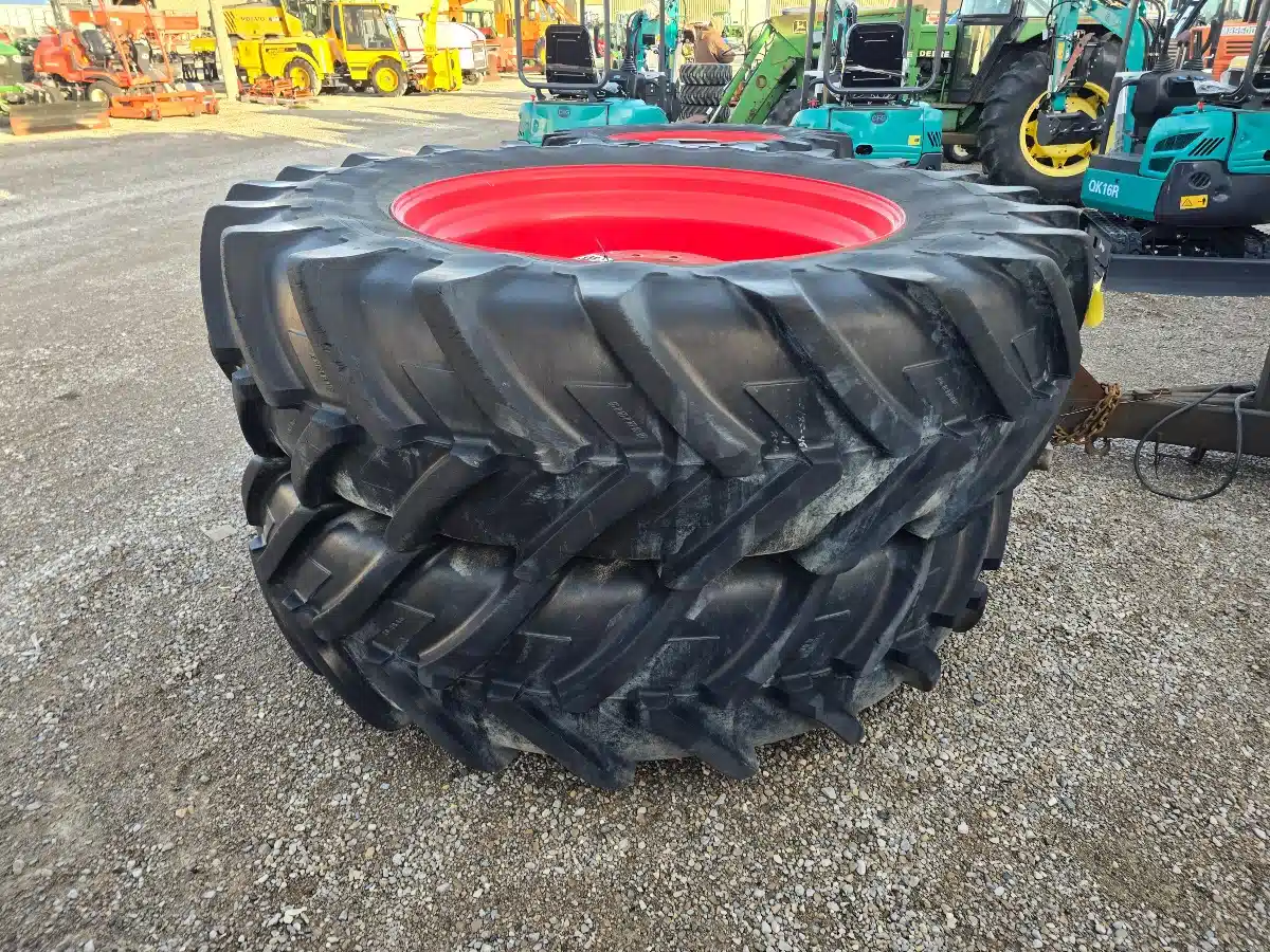 Gallery image 1 for Michelin 520/85R46 Tires & Rims