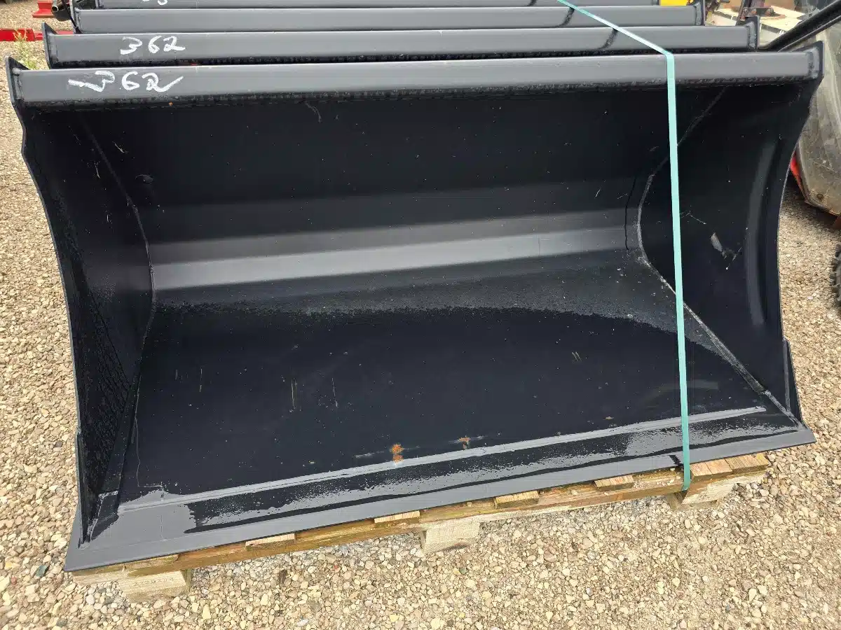 Gallery image 2 for New Alo 63" Bucket