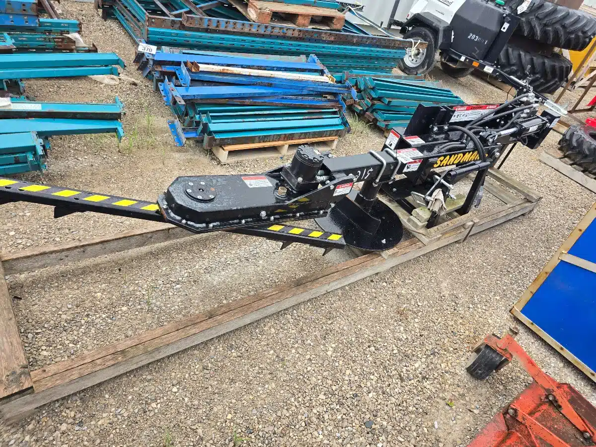 Gallery image 1 for New SANDMAN FREE STALL GROOMER Attachment