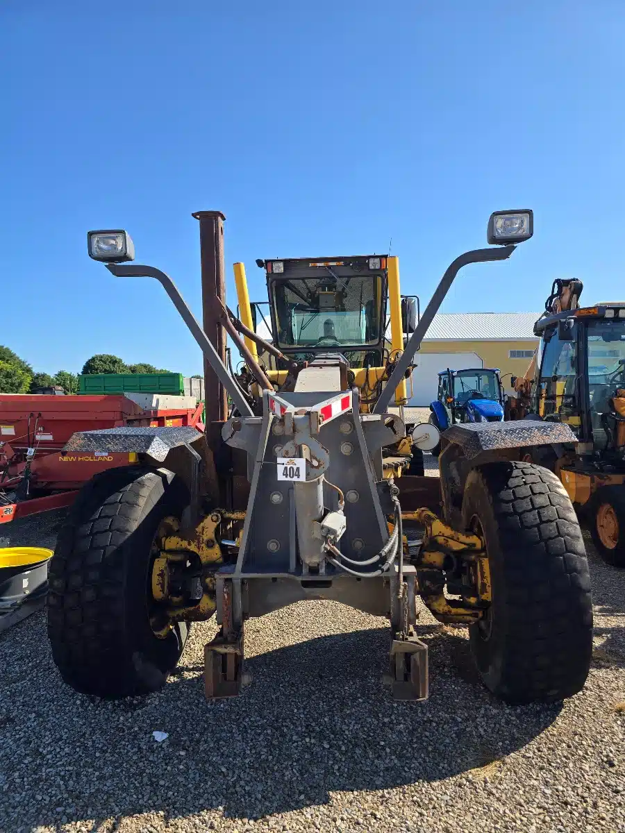 Gallery image 2 for Used Volvo G740B Grader