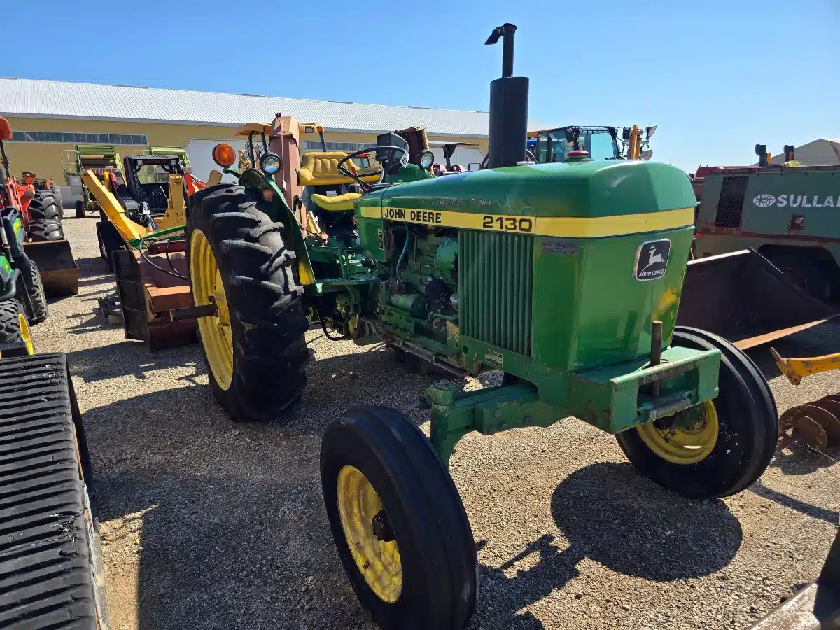 Gallery image 2 for Used John Deere 2130 Tractor