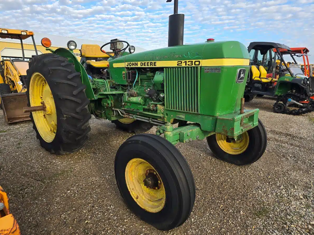 Gallery image 1 for John Deere 2130 Tractor