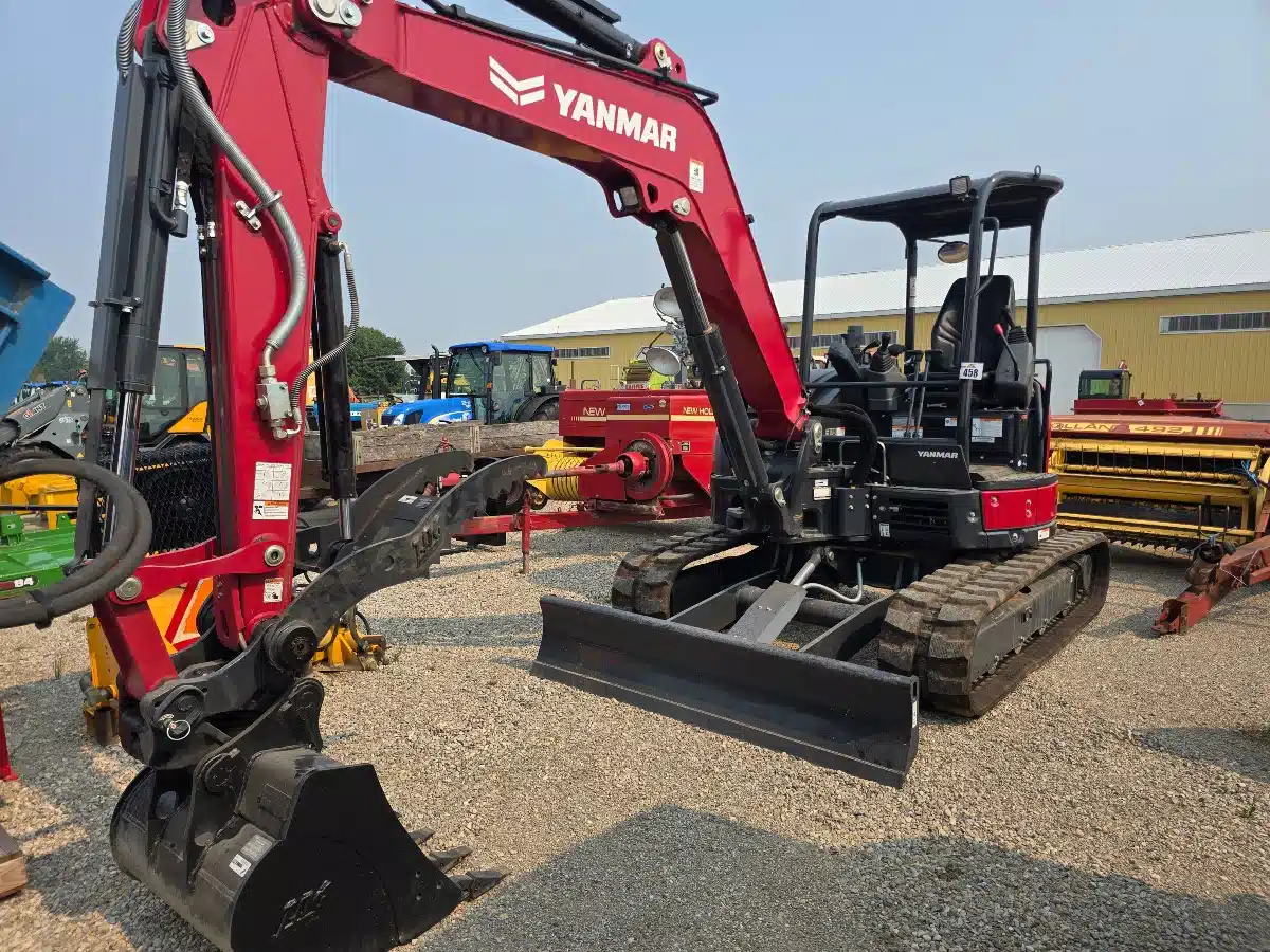 Gallery image 2 for Used Yanmar VIO55-6A Excavator