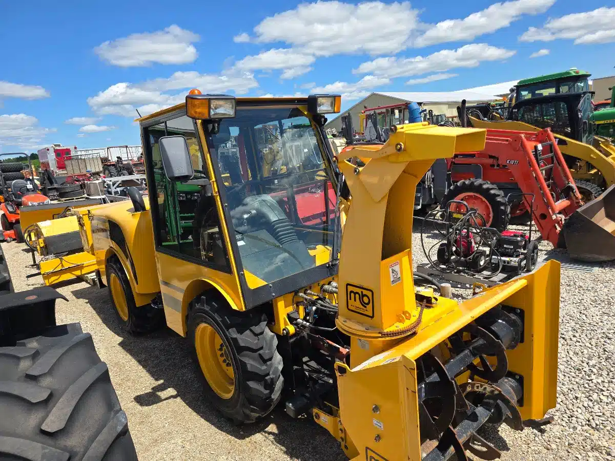 Gallery image 2 for Used 2014 MB MSV3 UTILITY VEHICLE Utility Vehicle