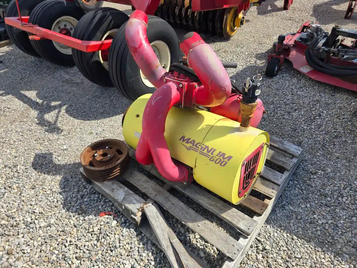 Used Nuhn 600 Adapter