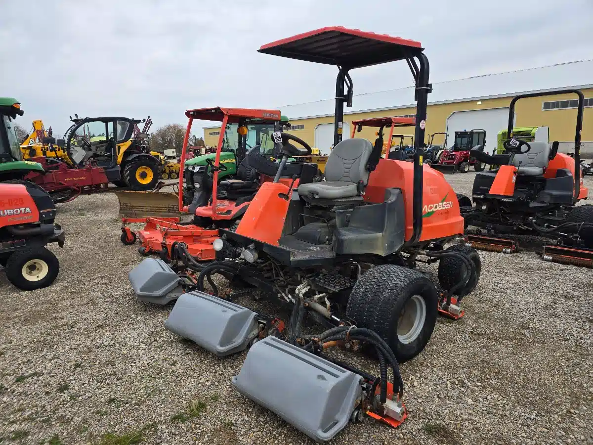 Gallery image 1 for Jacobsen LF550 Mower - Reel