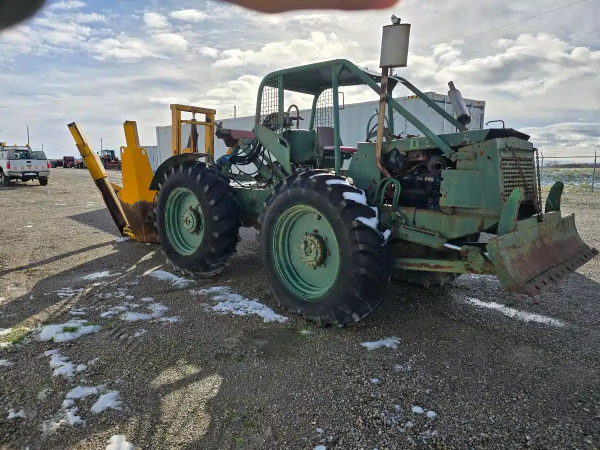 Gallery image 2 for Dutchman 500I Skidder