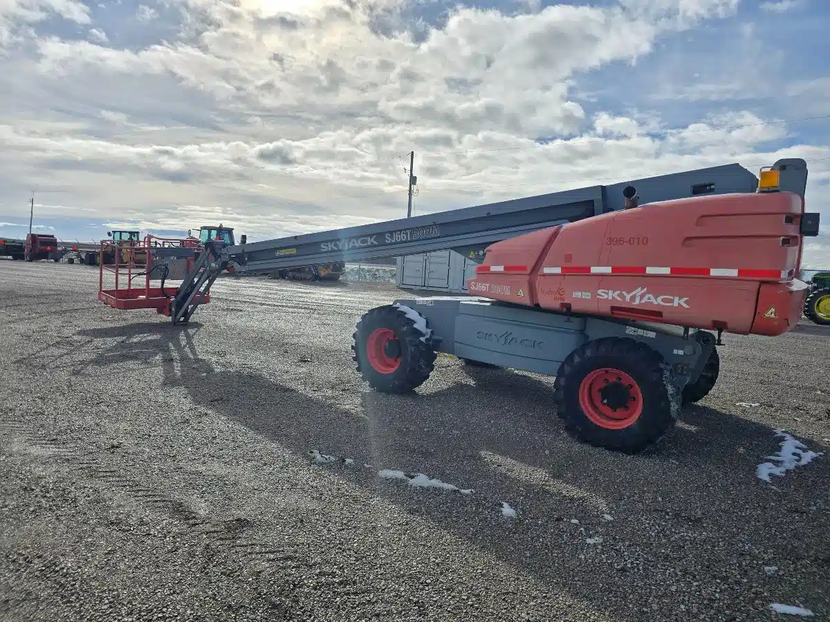 Gallery image 2 for 2013 SkyJack SJ66T Boom Lift