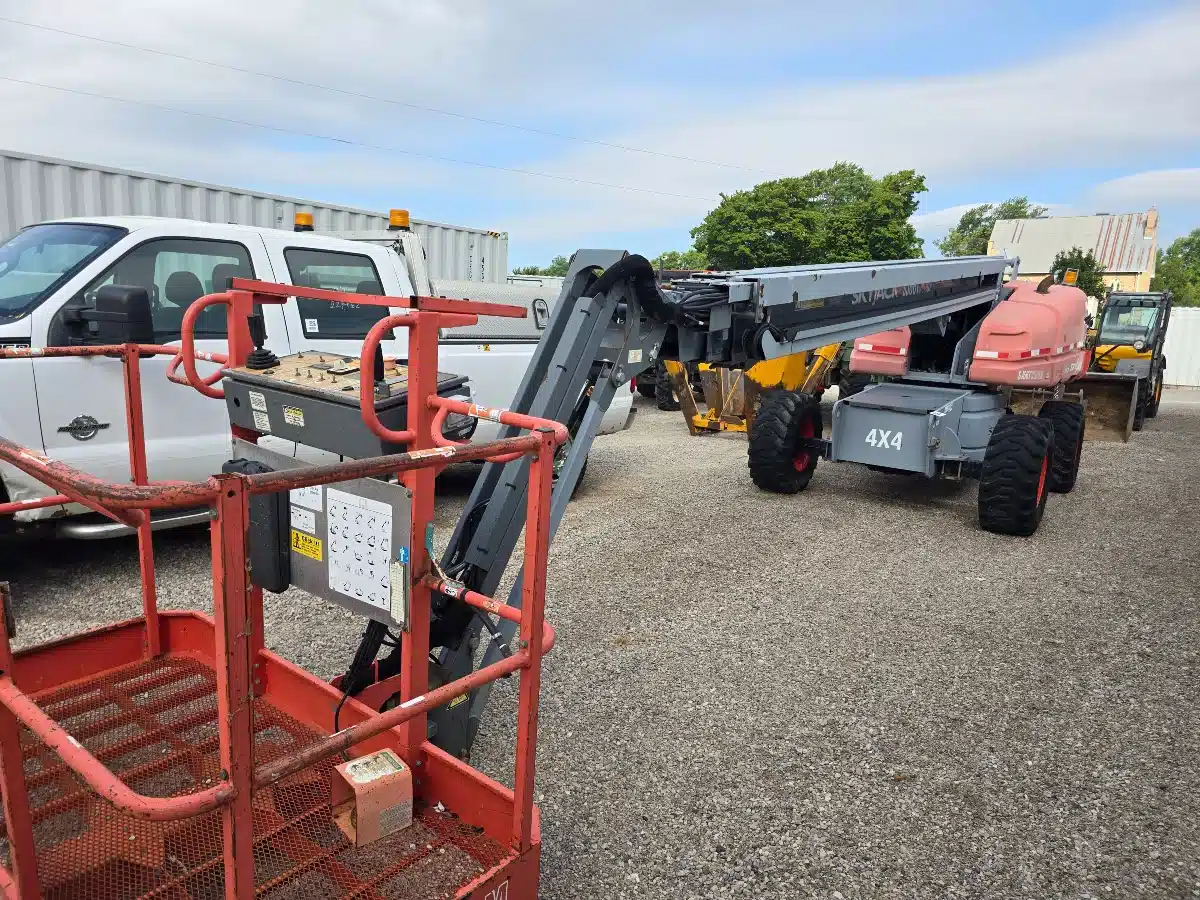 Gallery image 2 for Used 2013 SkyJack SJ66T Boom Lift