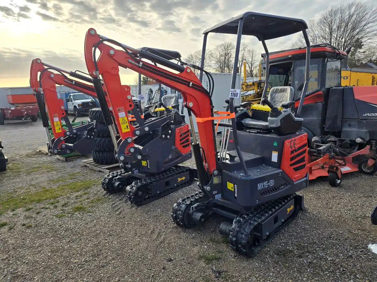 New 2025 AGT Industrial MX15B Excavator