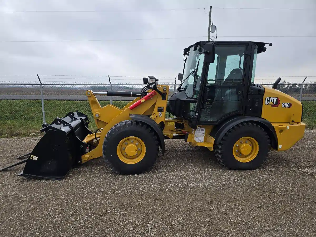 Gallery image 2 for 2024 Caterpillar 906 Wheel Loader