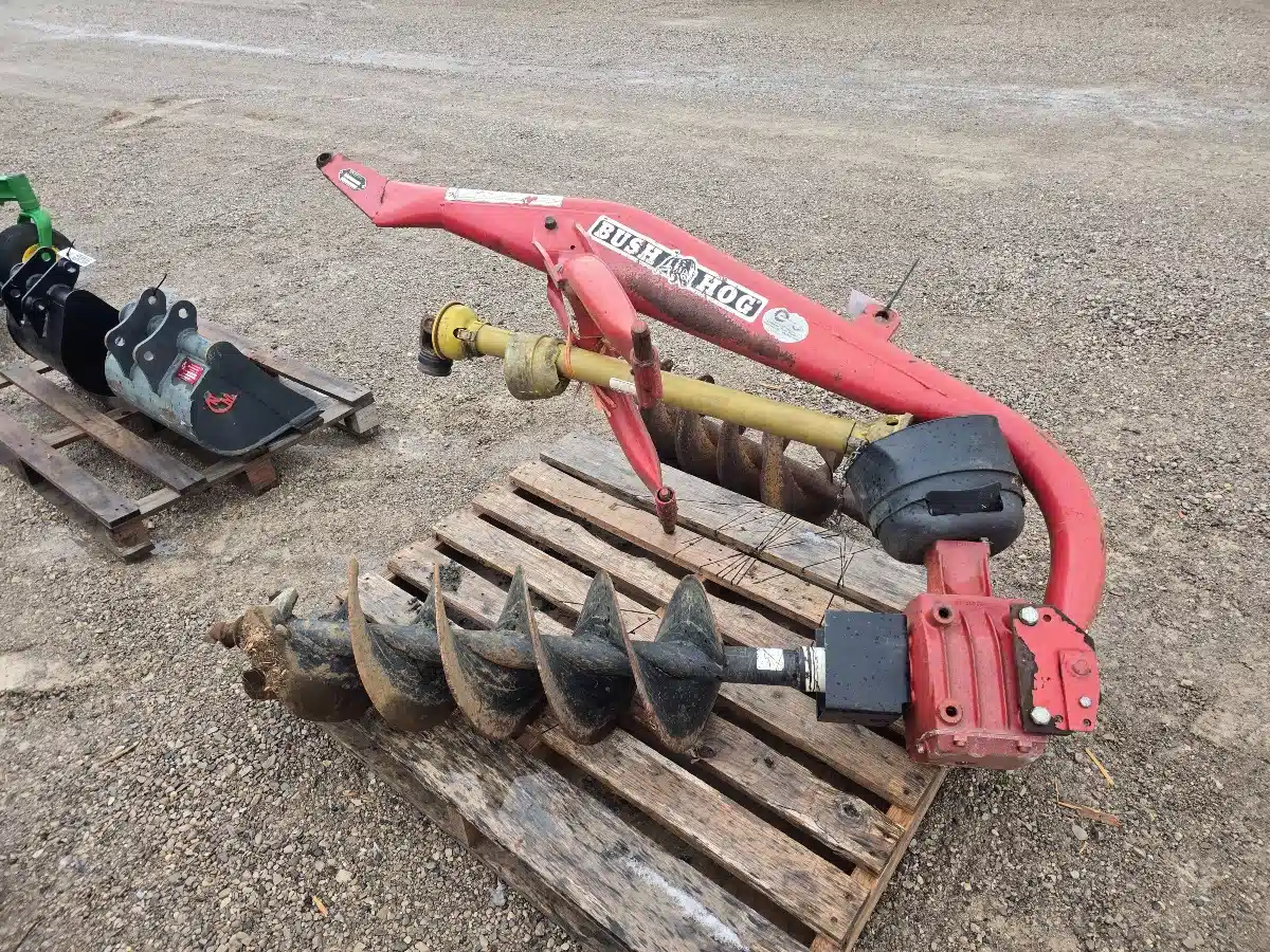 Bush Hog PHD2103 Post Hole Auger