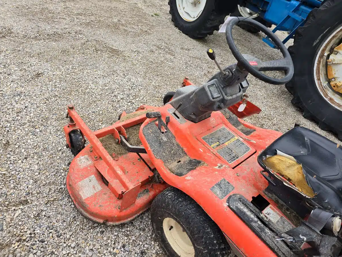 Gallery image 2 for Kubota GF1800 Mower - Front Deck