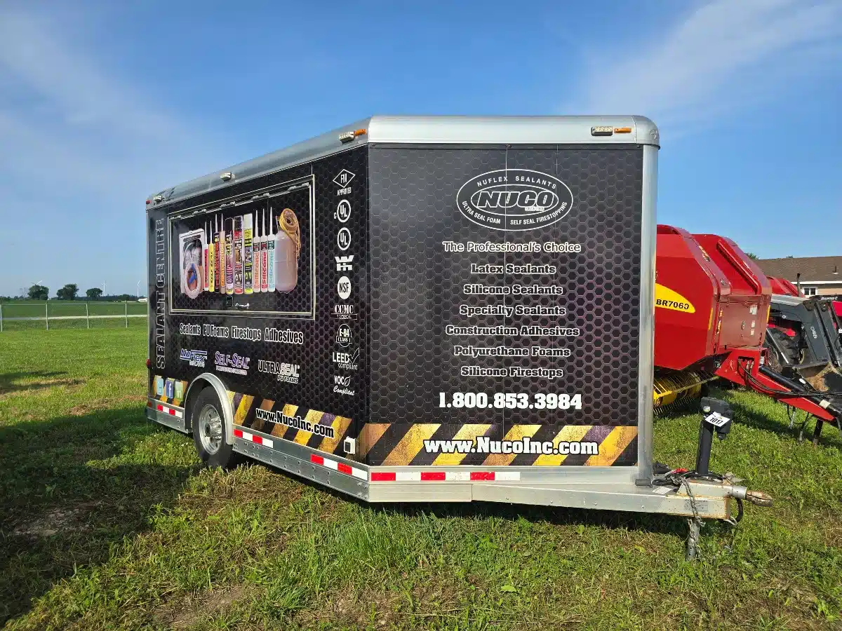 2012 4-Star Trailers SHOW Trailer - Enclosed