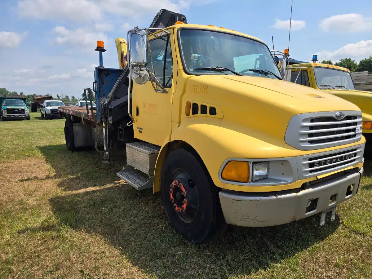 Gallery image 2 for 2005 Sterling ACTERRA Truck - Flatbed